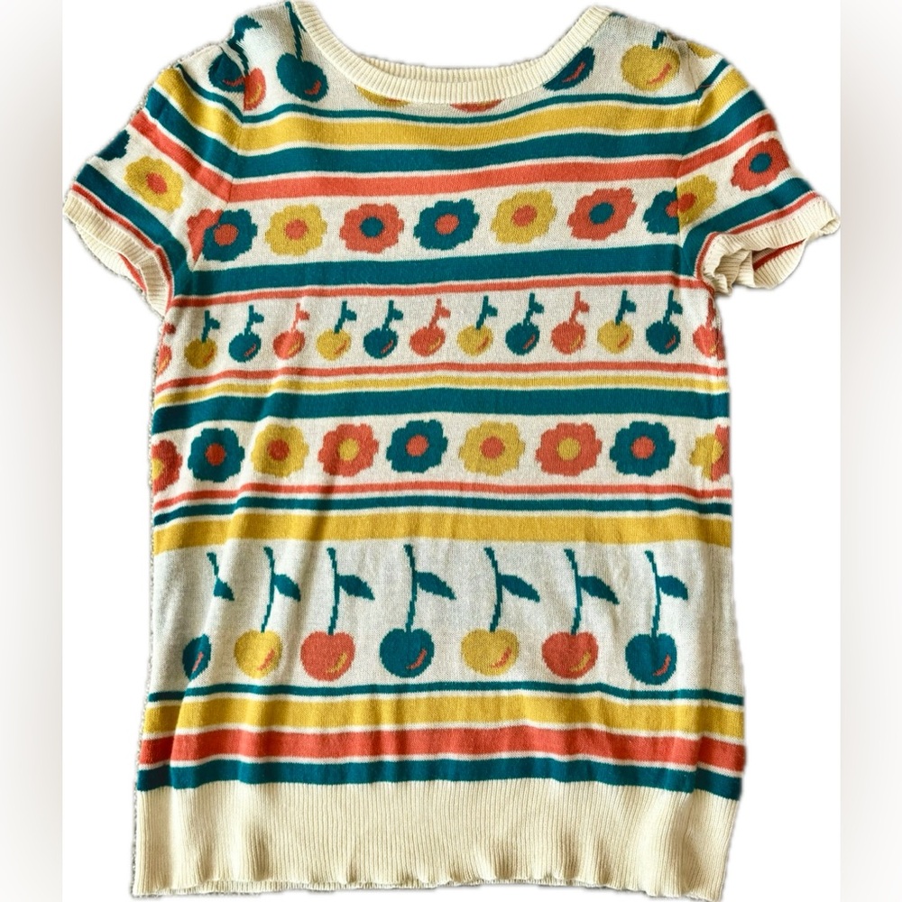 Modcloth Short Sleeve Sweater with Colorful Retro Pattern